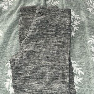 PINK Victoria’s Secret Gray Heather Yoga Leggings | Size M Ribbed Seamless Style